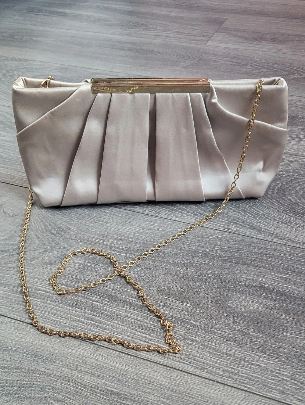 Elegant Satin Pleated Clutch Bag with Gold Chain